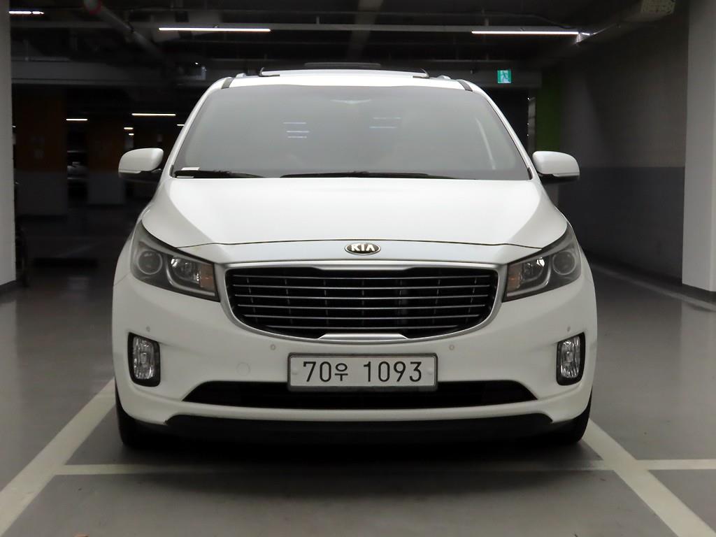 기아 카니발 11 seats Prestige