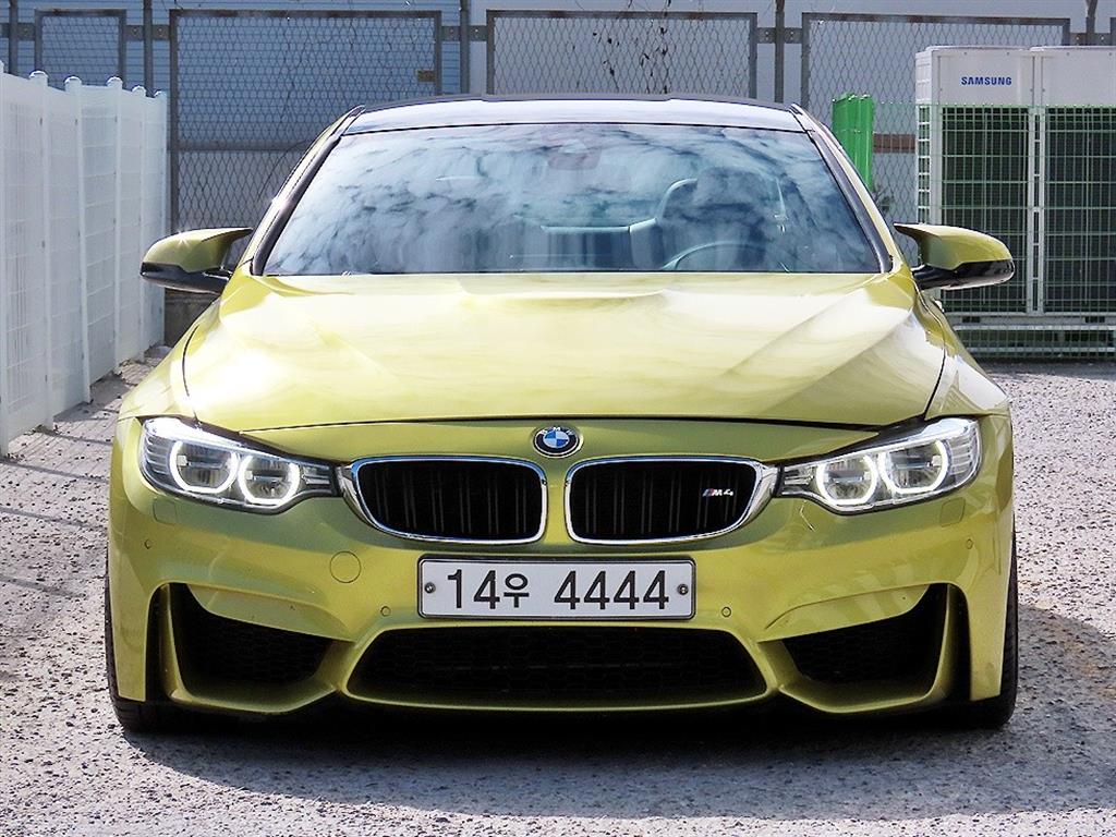BMW M4 Coupe