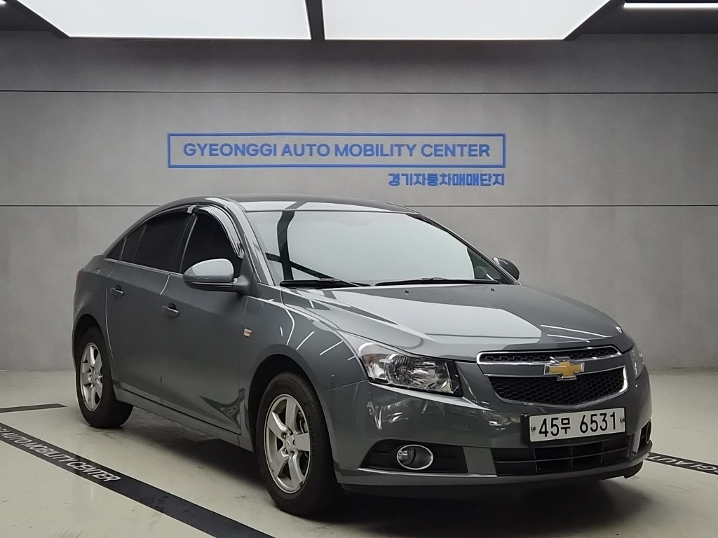 쉐보레 Lacetti Premier 4 door 1.8 CDX Ilbanhyeong