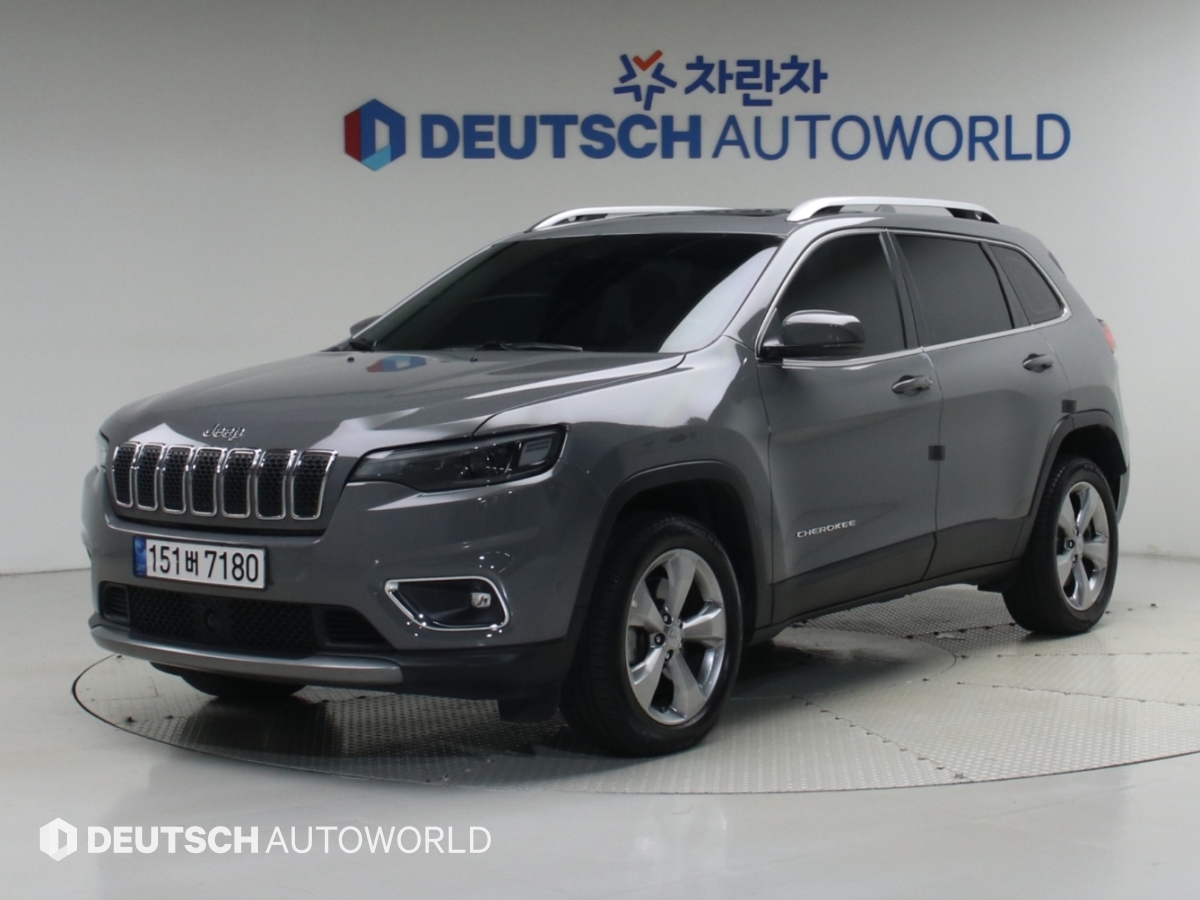 지프 체로키 2.4 AWD Limited
