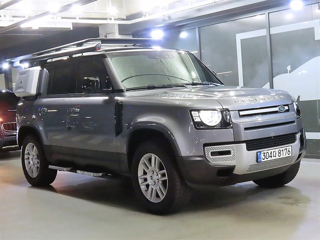 Land Rover Defender 110 D240 S