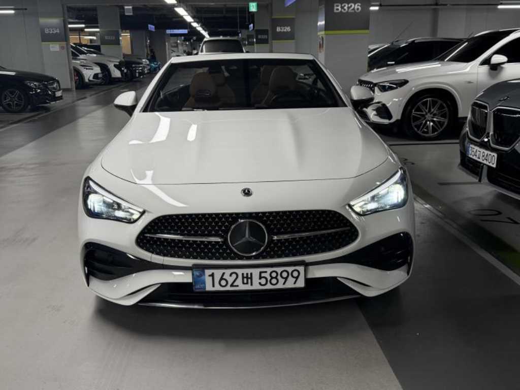 Mercedes-Benz CLE CLE 200 Kabeuriolre AMG Line