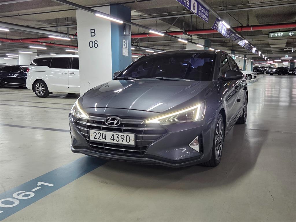 Hyundai Avante 1.6 Smart Choiseu