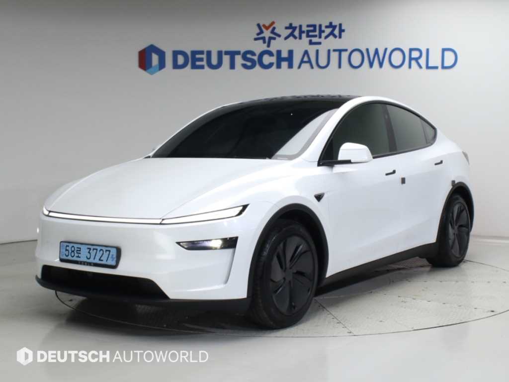 Tesla Model Y RWD
