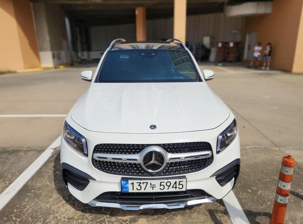 Mercedes-Benz GLB 250 4Maetik