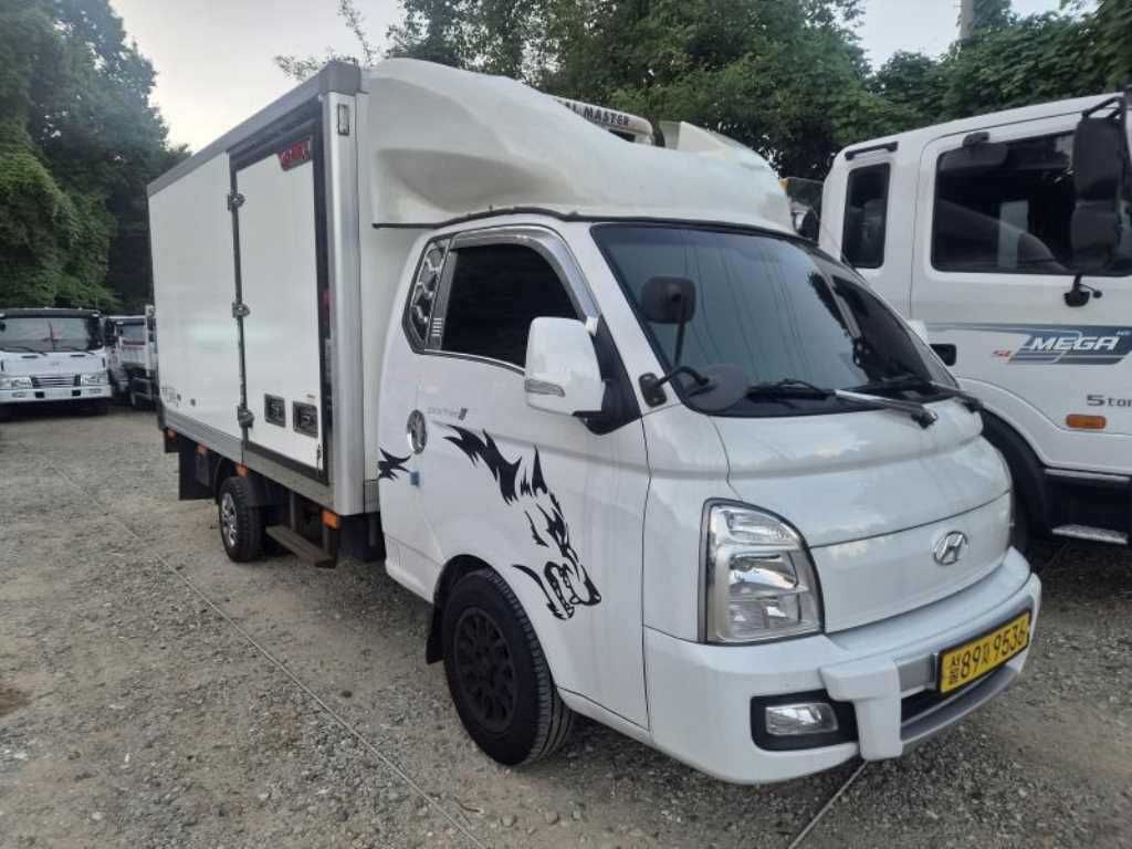 Hyundai Porter II Хөргөгчтэй Супер кабин Twin Comp
